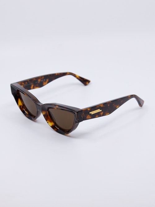 Brun cateyesolbrille med brune solbrilleglass