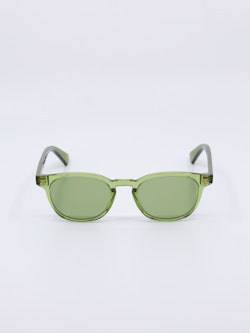 Limegrønn solbrille i klassisk rund fasong