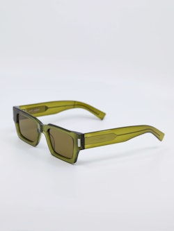 Rektangulær solbrille i sjøgrønn farge