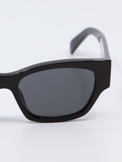 Klassisk svart solbrille