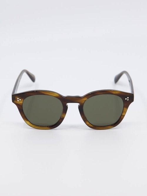 Rund solbrille fra Oliver Peoples