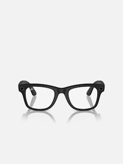 Brille med rektangulær fasong og svart ramme