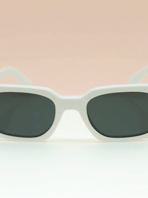 Gif av solbrille fra Prada