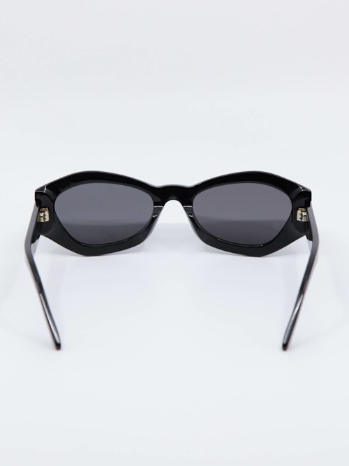 Bilde av solbrille fra Dior, modell Signature B1U