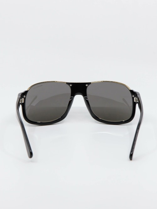 Bilde av solbrille fra Moncler i farge sort