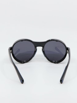 Bilde av solbrille fra Moncler, modellnummer ML0205 i fargekode 01A
