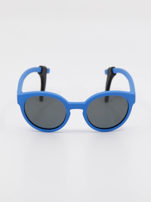 Bilde av rund, blå solbrille fra Polaroid