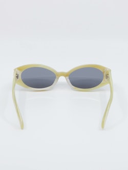 Bilde av solbrille fra Holzweiler
