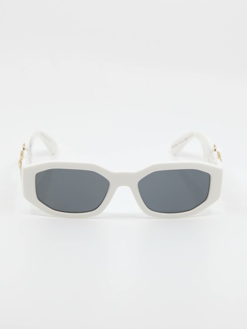 Bilde av hvit solbrille fra Versace