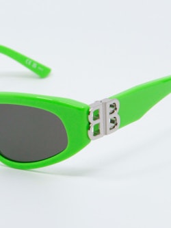 Knasj grønn solbrille fra Balenciaga, nærbilde