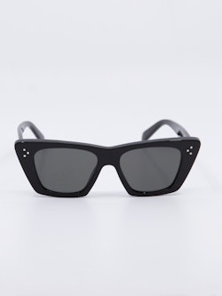 Klassisk CELINE solbrille med cateye i sort, bilde forfra