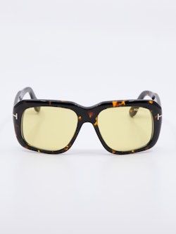 Bilde av oversized solbrille fra Tom Ford