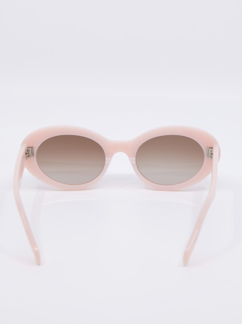 Bilde av solbrille fra Celine med modellnummer cl40193I