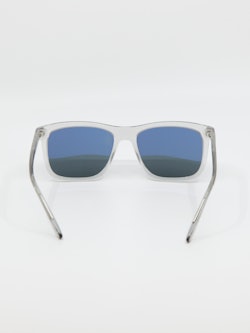 Bilde av solbrille fra Prada med modellnummer pr18ws