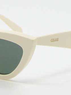 Nærbilde av Celine solbrille CL4019