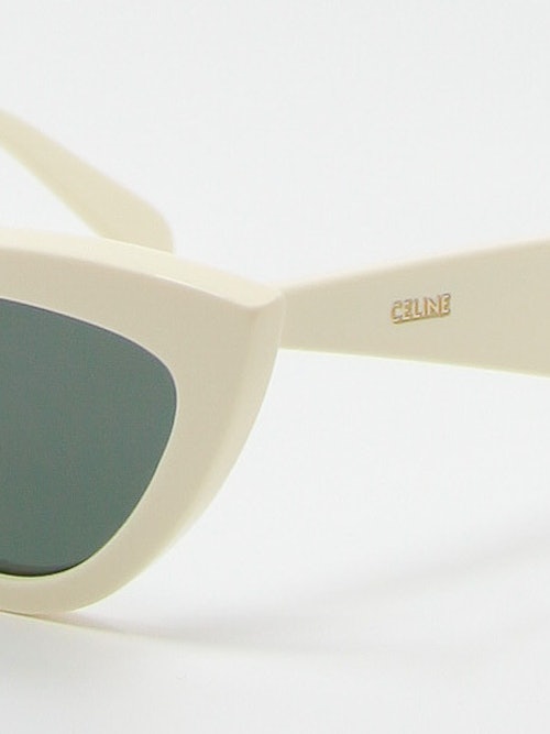 Nærbilde av Celine solbrille CL4019