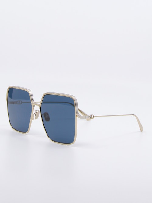 Bilde av solbrille fra Dior med modellnavn Everdior S1U