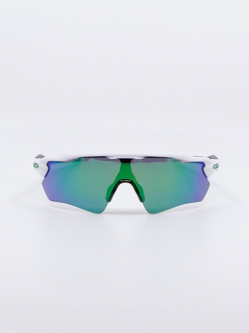 Bilde av solbrille fra Oakley modellnummer 9208 farge 71
