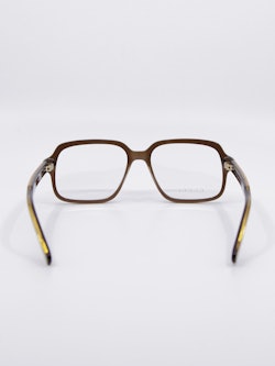 Bilde av brille fra Gucci. Du finner den hos Krogh Optikk